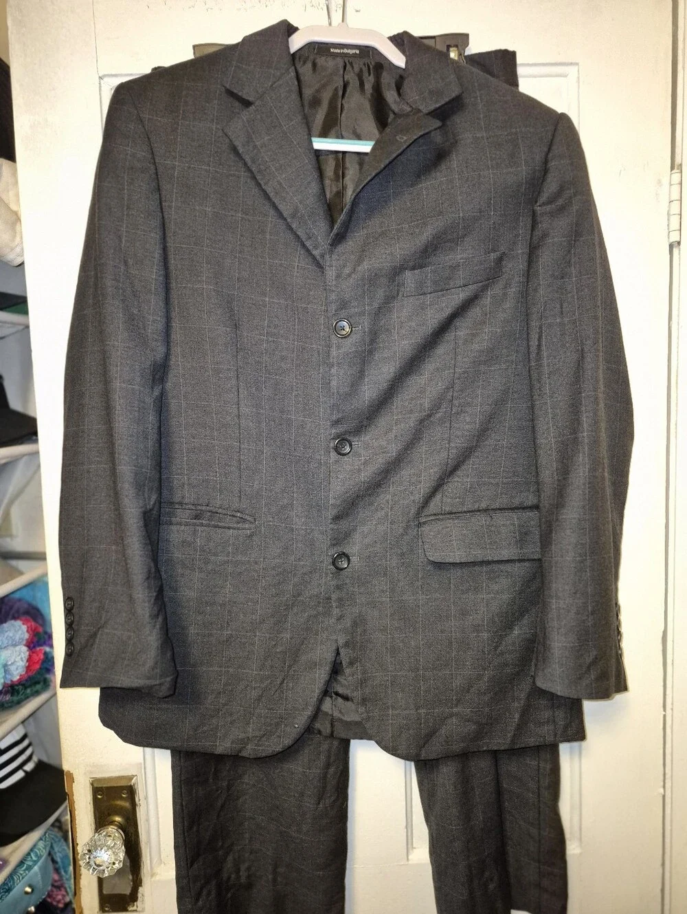 Andrea da Cossato 3-button men's suit